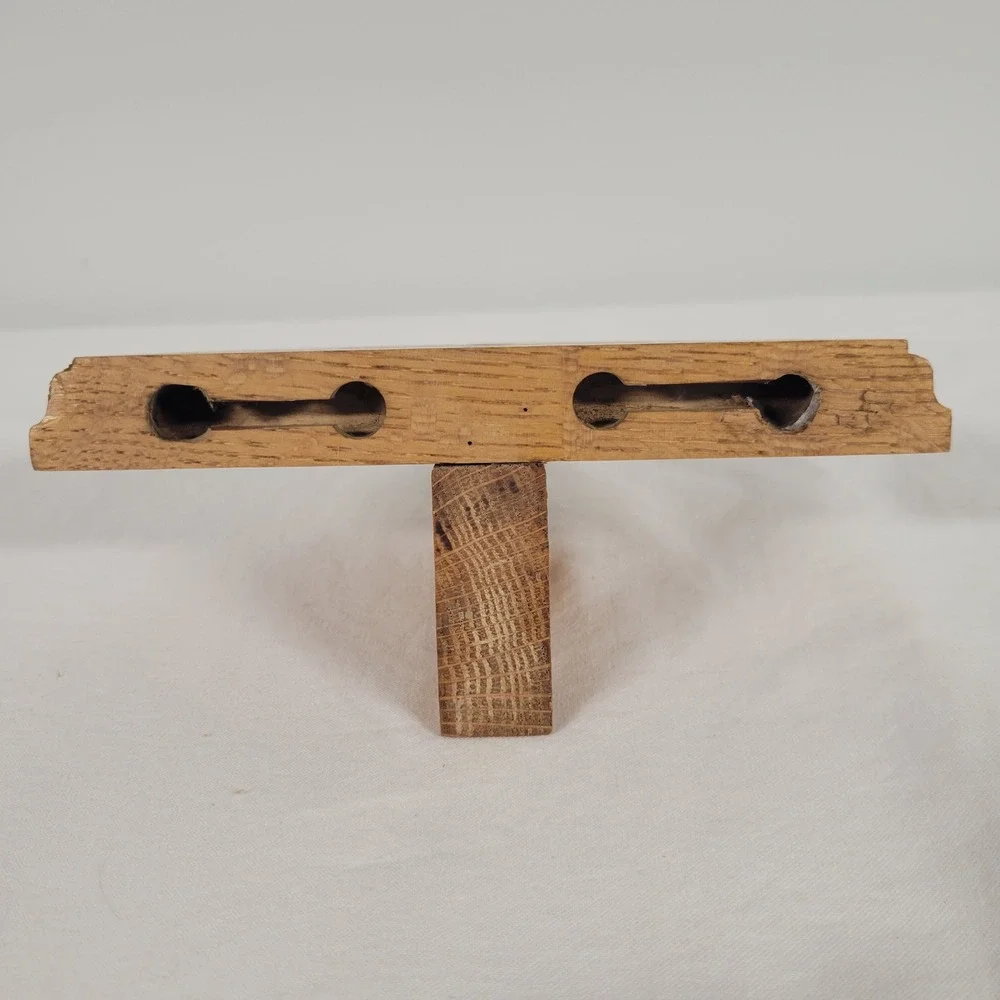 Vintage Oak Wood Wall Mount Stand Display‎ Holder Slot for Photo Frame